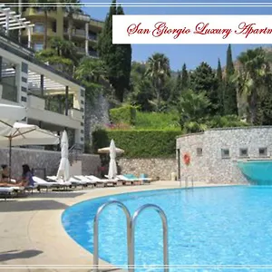 appartamento-renato.taorminaitalyhotels.com/